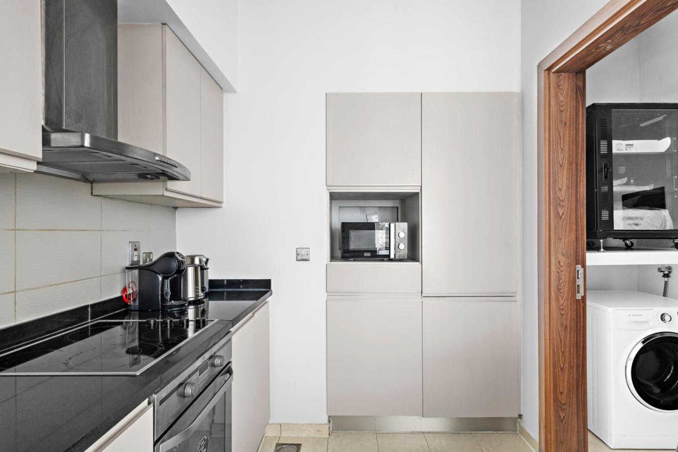 Apartment Luxury 1br - Leisure Facilities Access - Sea View *
